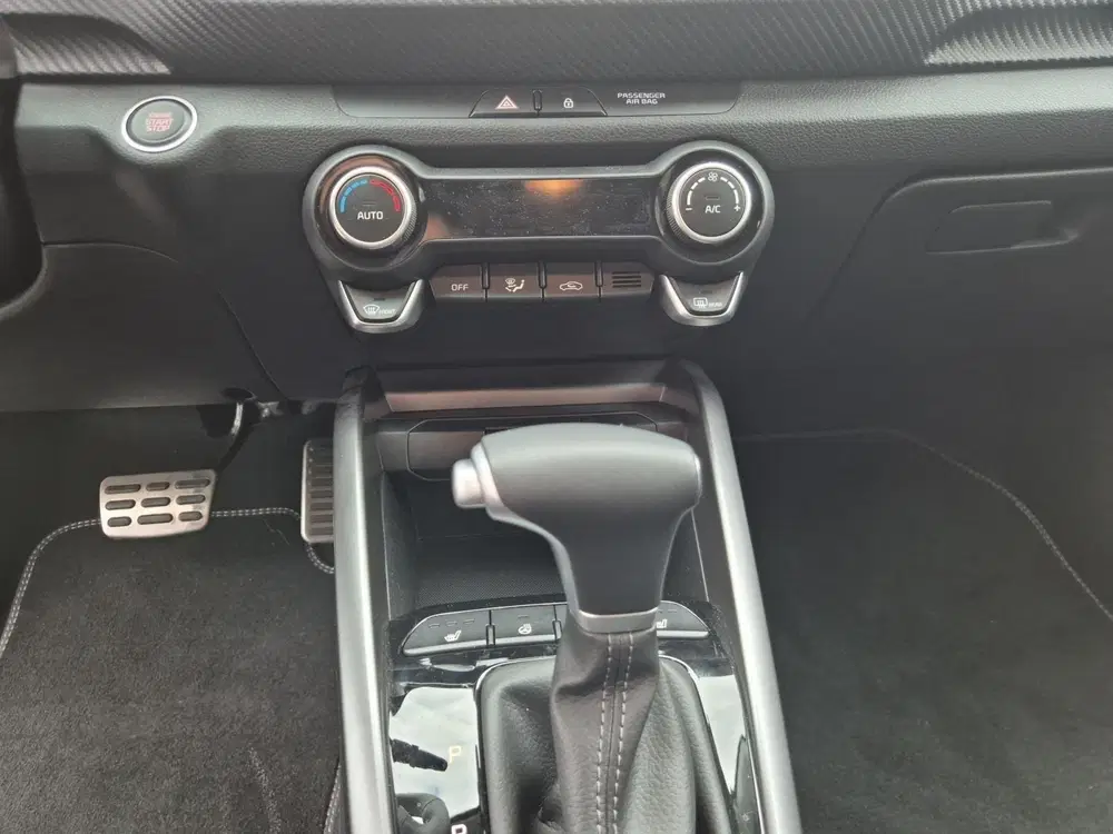 Kia Stonic 1.0 T-GDi MHEV GT-Line uit 2025, foto 19