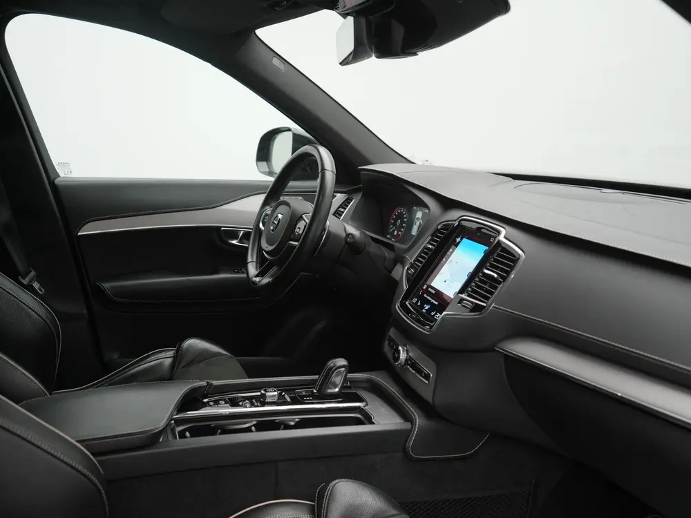 Volvo XC90 T8 Twin Engine AWD R-Design 7 Persoons PHE uit 2019, foto 4