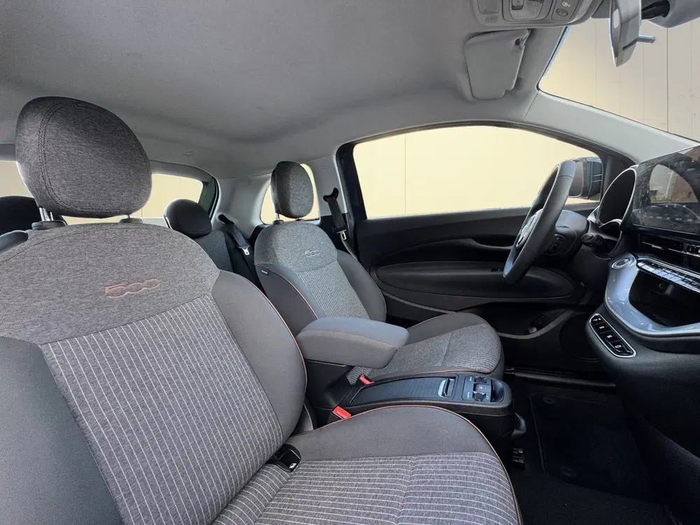 Fiat 500e ICON 42KWH Soh 93% CAMERA uit 2022, foto 15