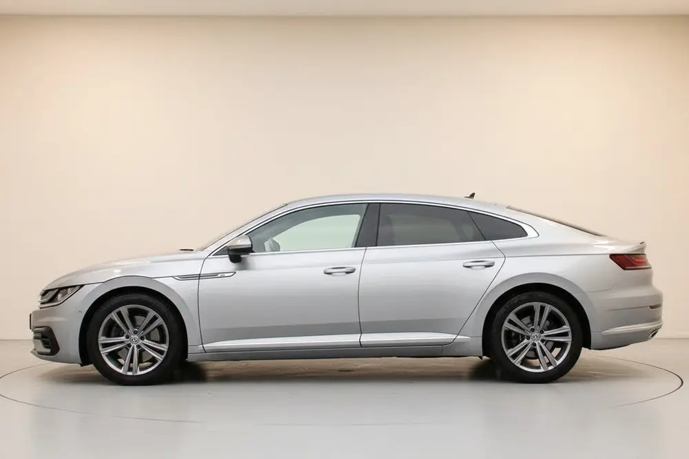 Volkswagen Arteon 2.0 TSI Business R Exclusive uit 2019, foto 3