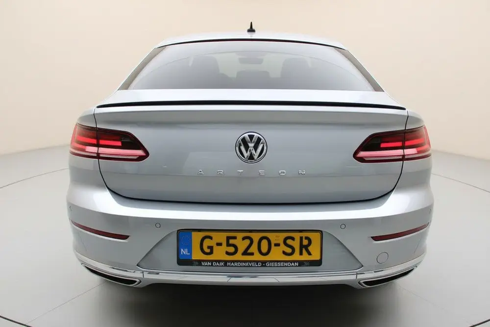 Volkswagen Arteon 2.0 TSI Business R Exclusive uit 2019, foto 4
