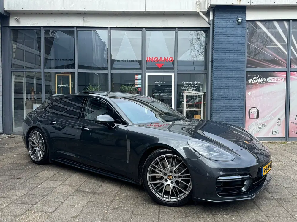 Porsche Panamera 2.9 4 E-Hybrid Platinum Editi uit 2022, foto 3