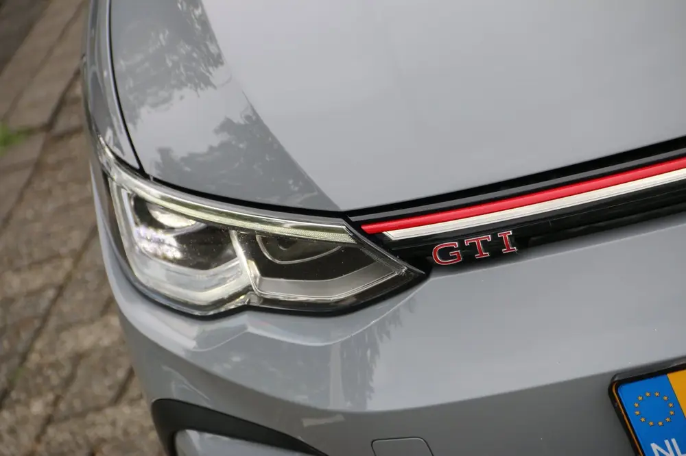 Volkswagen Golf 2.0 TSI GTI PANO-DAK STUURVERW. ADP. CRUISE! uit 2021, foto 3