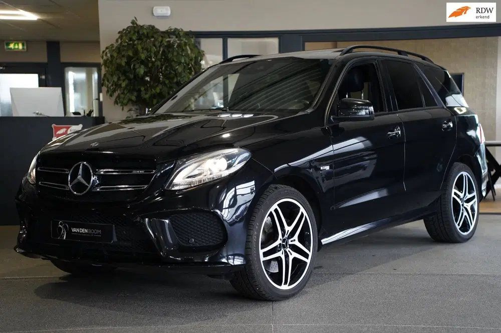 Mercedes-Benz GLE AMG 43 4MATIC 390PK Dak Trek Leder uit 2019