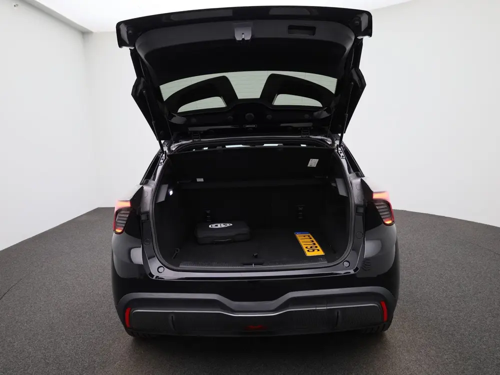 MG MG4 64 kWh Luxury uit 2023, foto 11