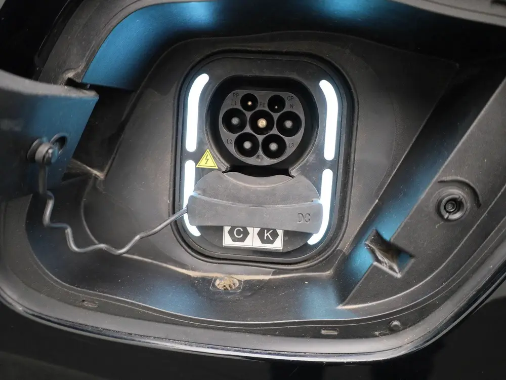 MG MG4 64 kWh Luxury uit 2023, foto 13