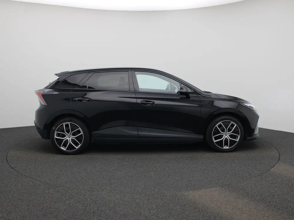 MG MG4 64 kWh Luxury uit 2023, foto 6