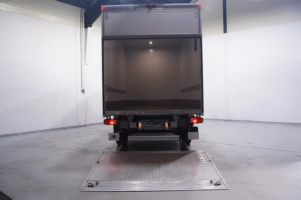 Renault Master 2.3 DCi 163 pk Bakwagen met Laadklep Navi uit 2024, foto 10