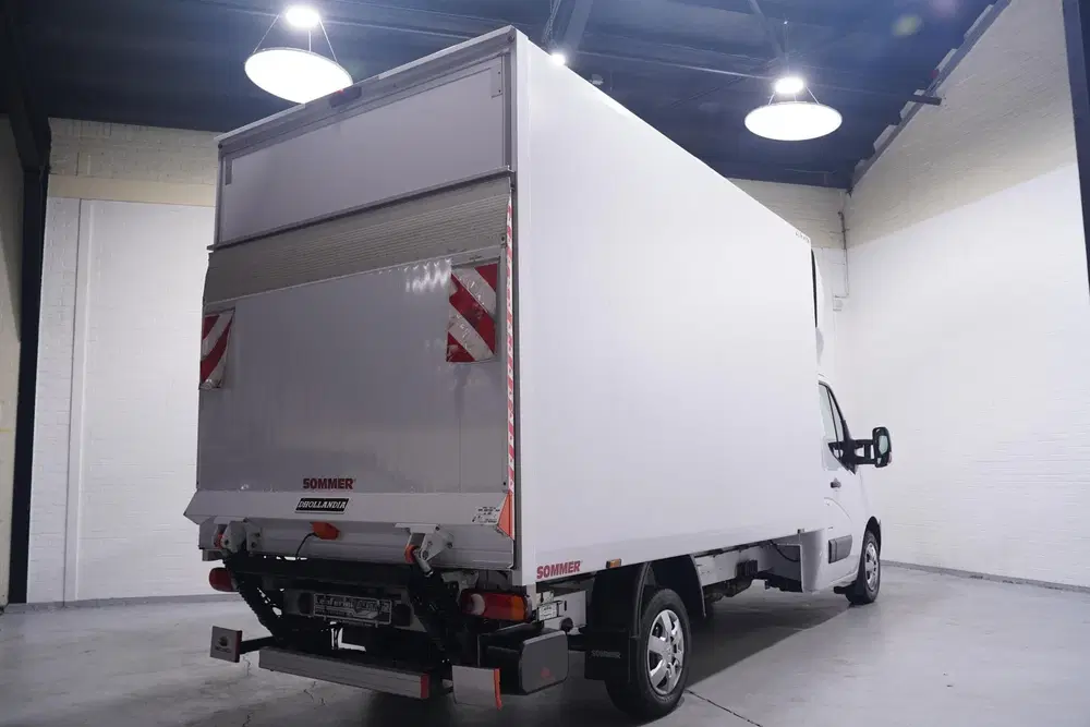 Renault Master 2.3 DCi 163 pk Bakwagen met Laadklep Navi uit 2024, foto 4