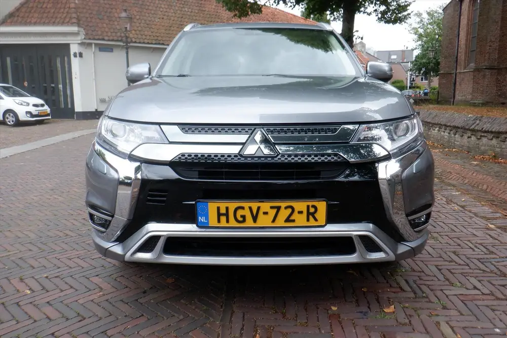 Mitsubishi Outlander 2.4 DOHC MIVEC PHEV 240pk 4WD Aut Inten uit 2019, foto 7