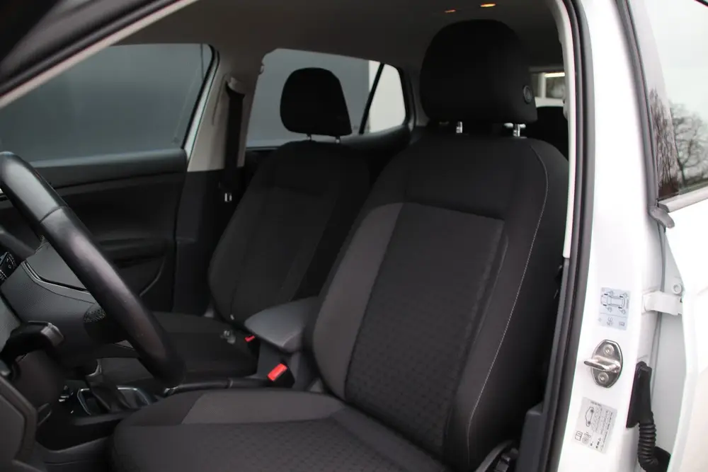 Volkswagen T-Cross 1.0 TSI 110pk NL Life Camera/Navi/ACC/Car uit 2021, foto 11