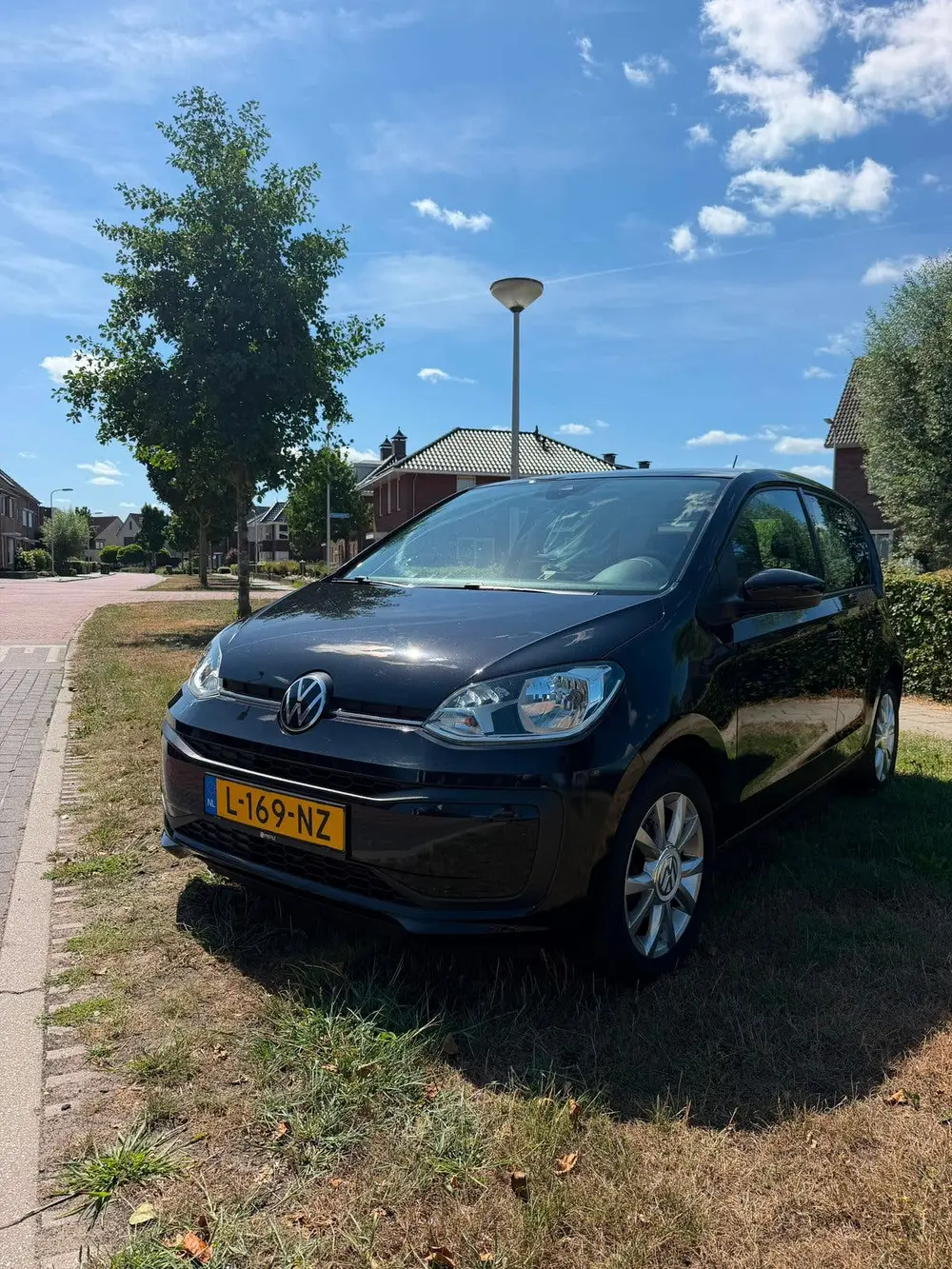 Volkswagen Up! 1.0 5D 2021 Zwart + Camera uit 2021, foto 3