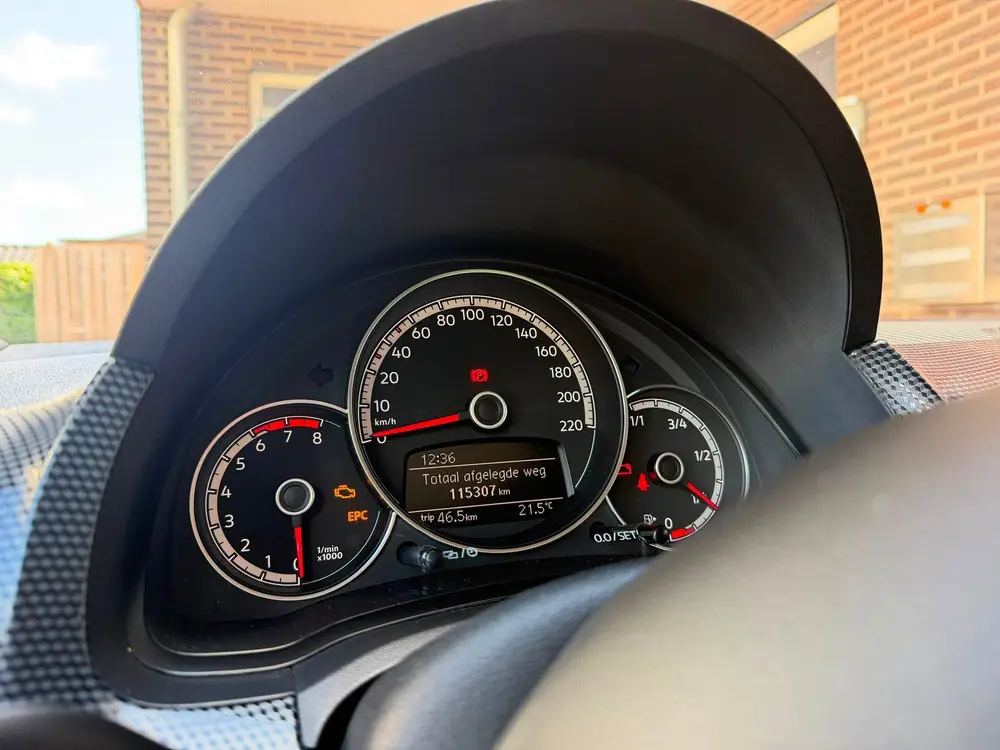 Volkswagen Up! 1.0 5D 2021 Zwart + Camera uit 2021, foto 9