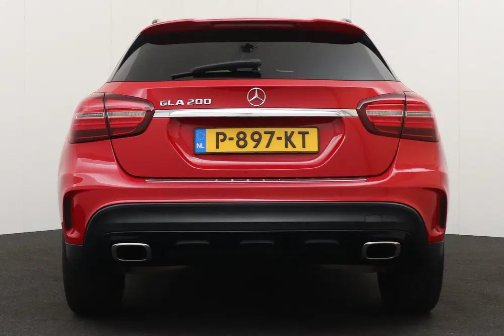 Mercedes-Benz GLA GLA 200 157 PK Aut. AMG Night Leder uit 2020, foto 4