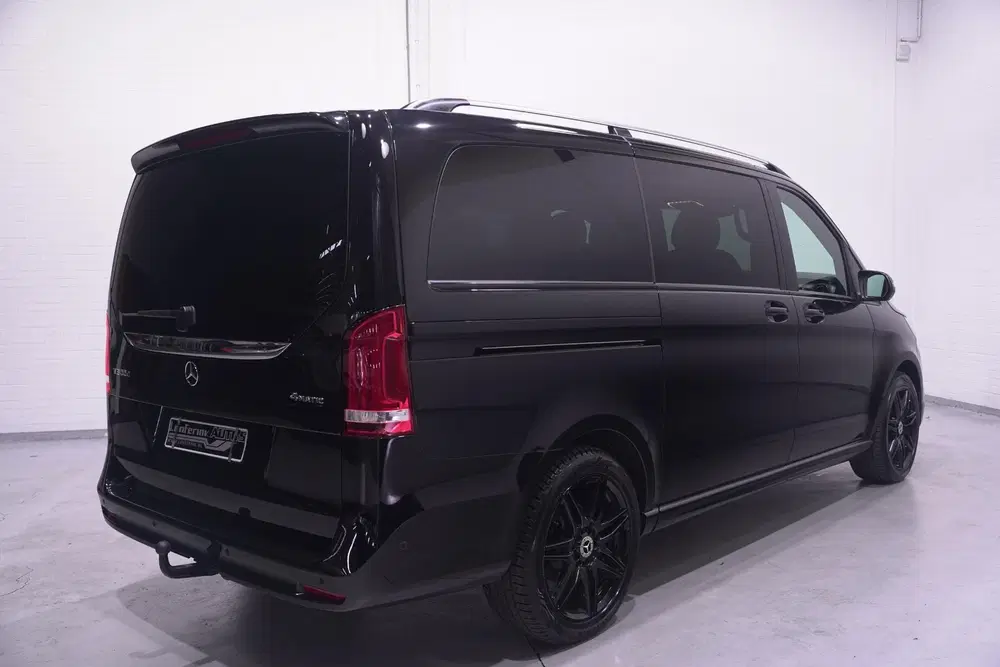 Mercedes-Benz V-Klasse 300d 4-MATIC Lang AMG Line Dubbel Cab uit 2023, foto 4