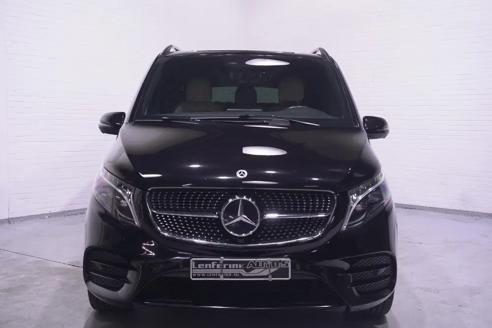 Mercedes-Benz V-Klasse 300d 4-MATIC Lang AMG Line Dubbel Cab uit 2023, foto 5