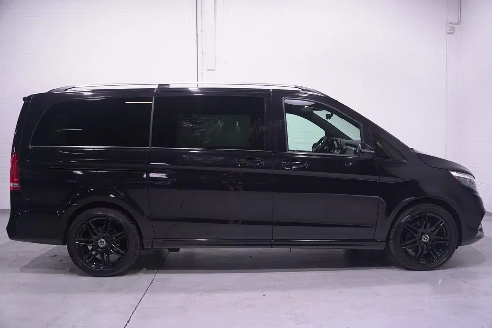 Mercedes-Benz V-Klasse 300d 4-MATIC Lang AMG Line Dubbel Cab uit 2023, foto 9