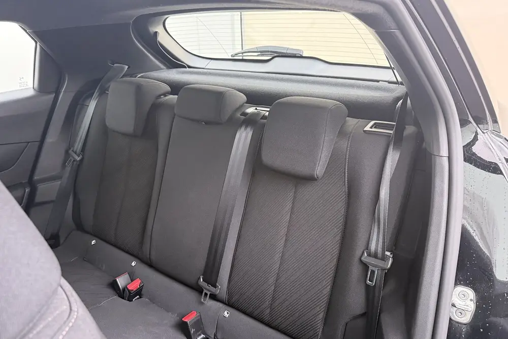 DS Automobiles 3 Crossback DS DS 3 Crossback 1.2T 101 PK Montmartre Trekhaak Carplay Cl uit 2022, foto 11