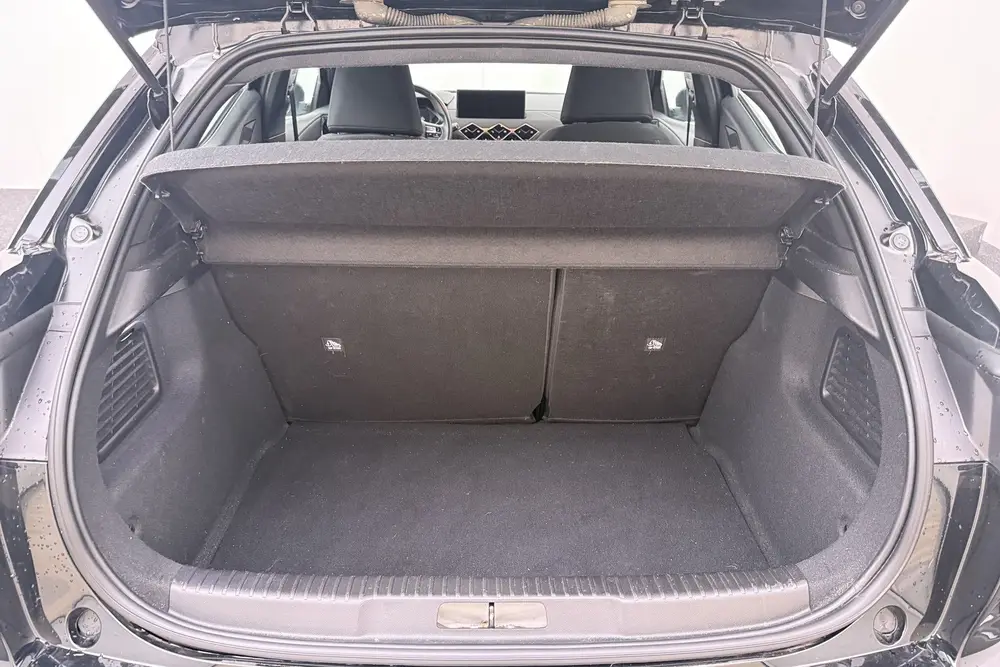 DS Automobiles 3 Crossback DS DS 3 Crossback 1.2T 101 PK Montmartre Trekhaak Carplay Cl uit 2022, foto 13