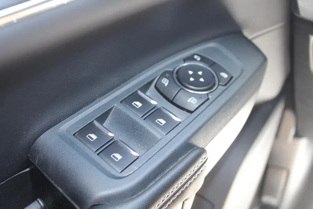 Ford Ranger 2.0 Super Cab EcoBlue Wildtrak uit 2024, foto 10