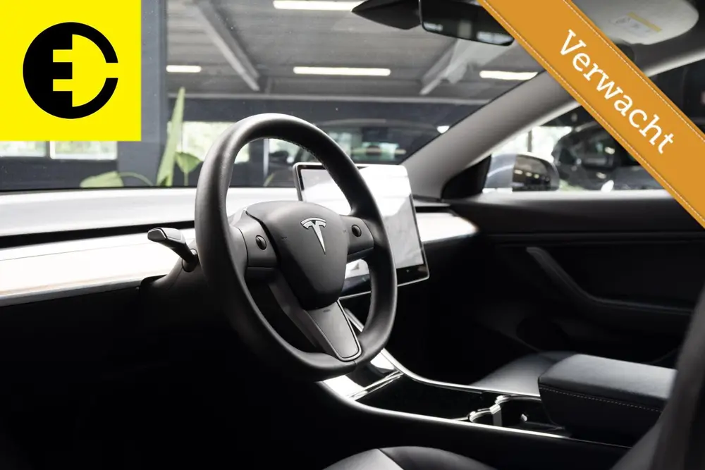 Tesla Model 3 Long Range AWD 75 kWh | FSD | Trekhaak | LMV uit 2019, foto 2