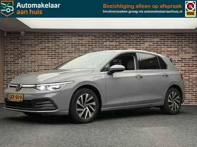 Volkswagen Golf 1.4 eHybrid Style | Wit interieur | ErgoActi uit 2020