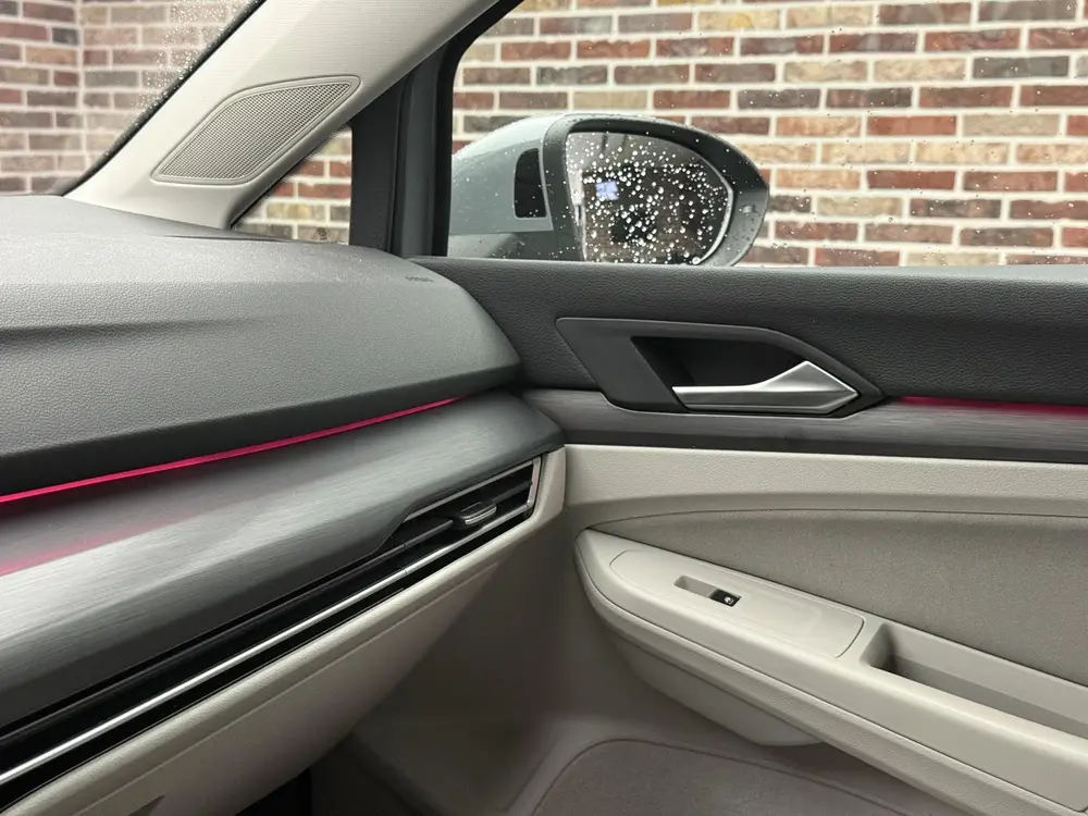 Volkswagen Golf 1.4 eHybrid Style | Wit interieur | ErgoActi uit 2020, foto 17