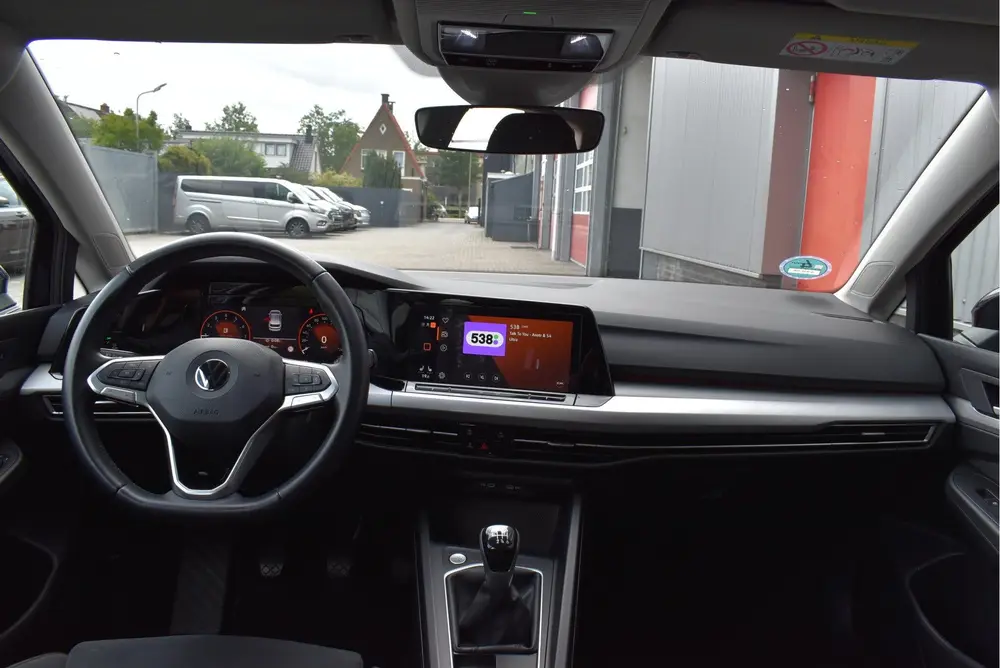 Volkswagen Golf 1.0 TSI Life Business Massage+Memory, Head-u uit 2022, foto 3