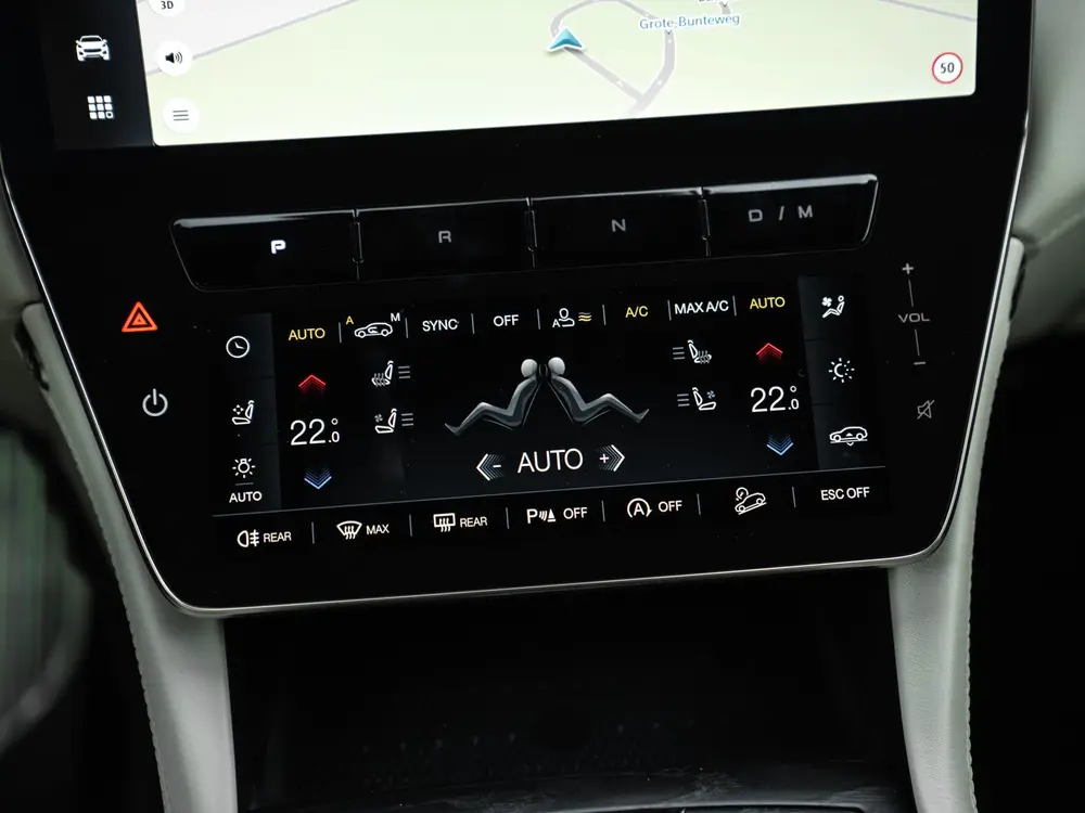 Maserati Grecale Modena 330pk | Luchtvering | Stoelventilati uit 2022, foto 12