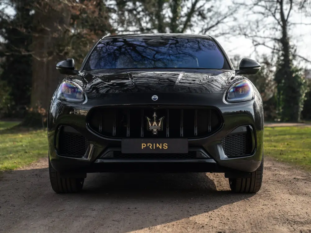 Maserati Grecale Modena 330pk | Luchtvering | Stoelventilati uit 2022, foto 2