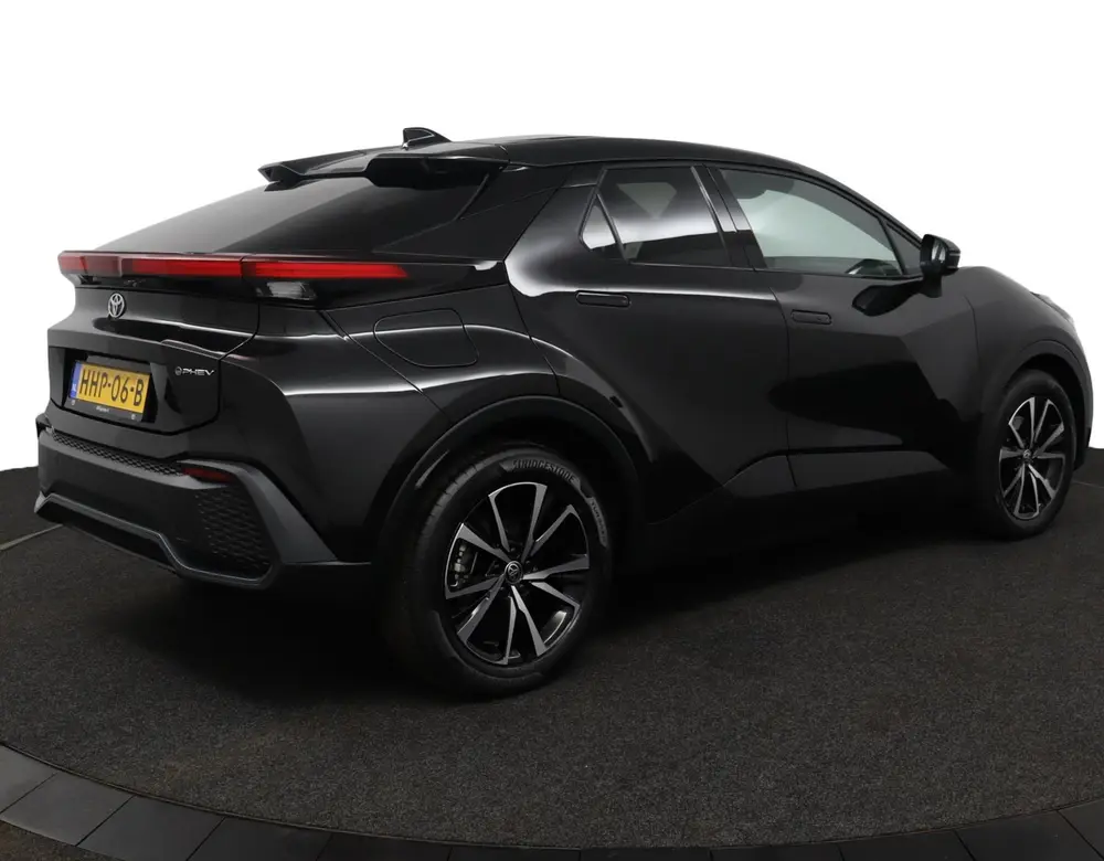Toyota C-Hr 2.0 Plug-in Hybrid 220 Dynamic uit 2025, foto 2