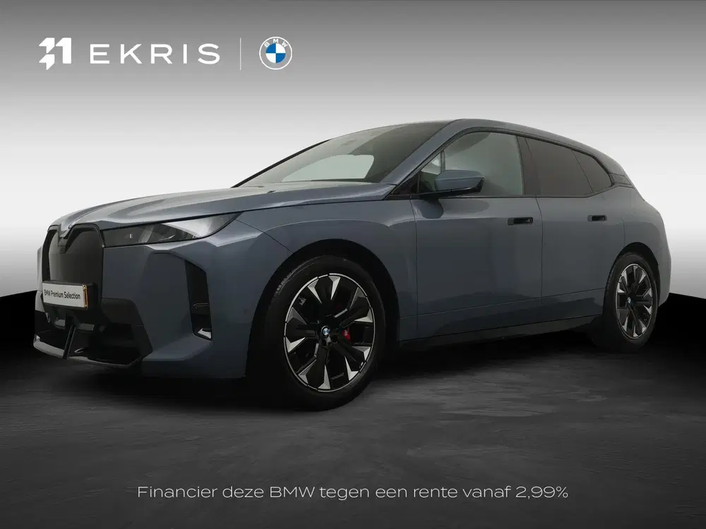 BMW iX xDrive45 101 kWh uit 2025