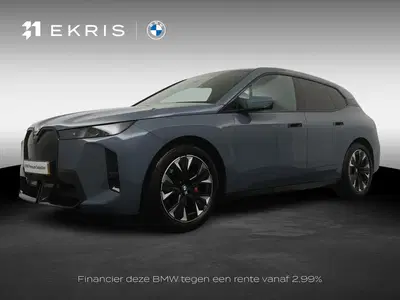 BMW iX xDrive45 101 kWh uit 2025