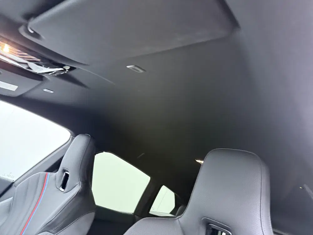 BMW iX xDrive45 101 kWh uit 2025, foto 20