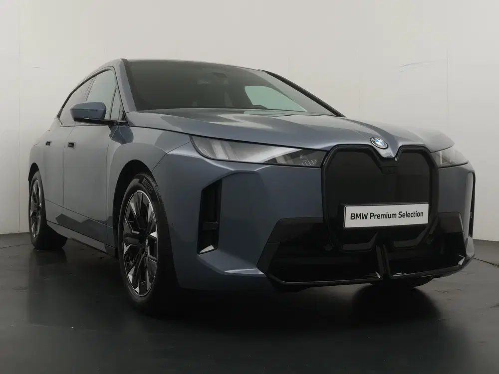 BMW iX xDrive45 101 kWh uit 2025, foto 8