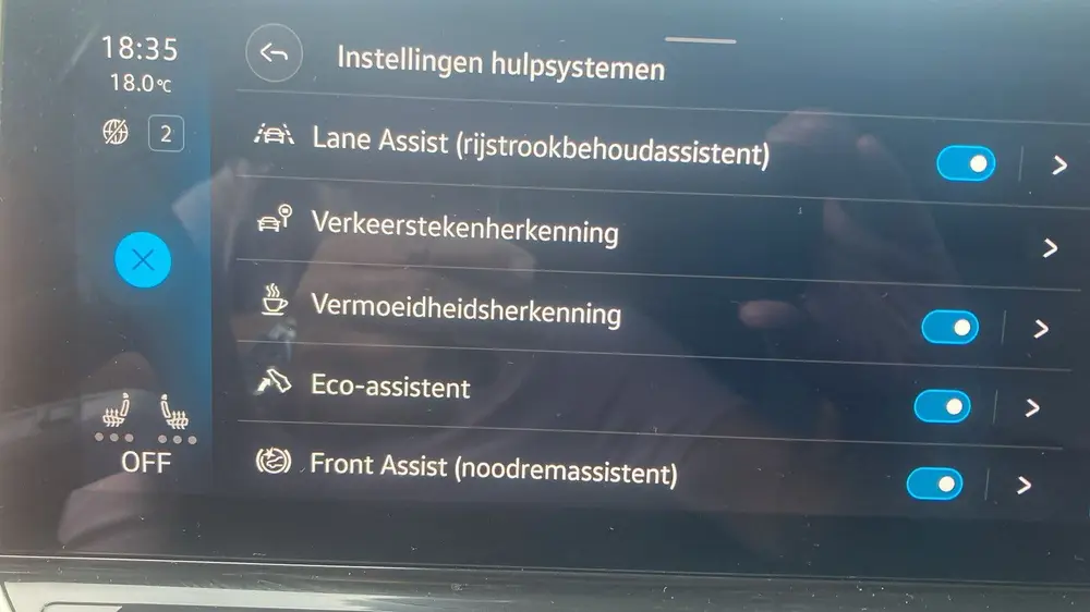 Volkswagen ID.3 58kWh 204pk 2020 Wit first idition uit 2020, foto 20