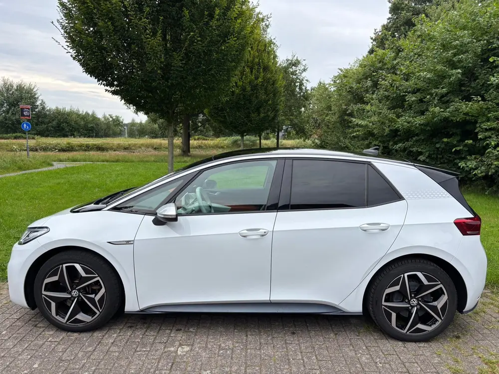 Volkswagen ID.3 58kWh 204pk 2020 Wit first idition uit 2020, foto 5