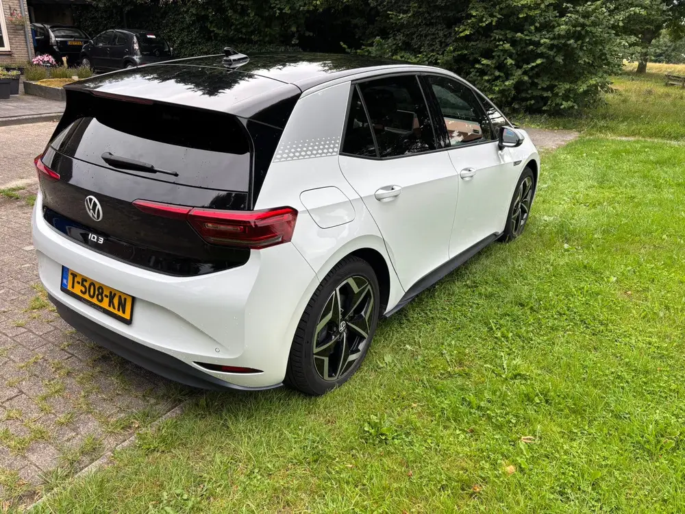 Volkswagen ID.3 58kWh 204pk 2020 Wit first idition uit 2020, foto 8
