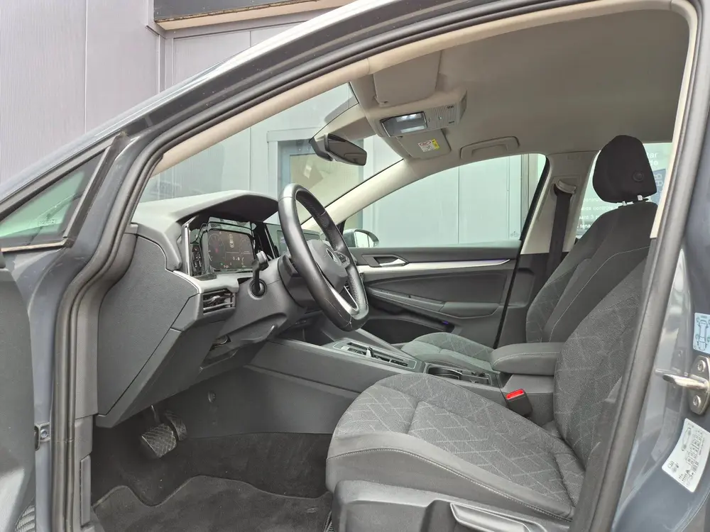 Volkswagen Golf 1.0 eTSI Life|Car-Play|Camera|Cruise uit 2021, foto 11