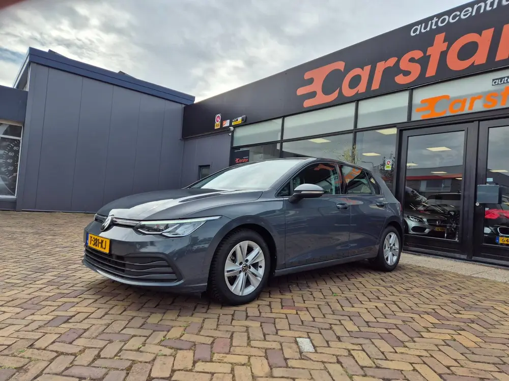 Volkswagen Golf 1.0 eTSI Life|Car-Play|Camera|Cruise uit 2021, foto 3