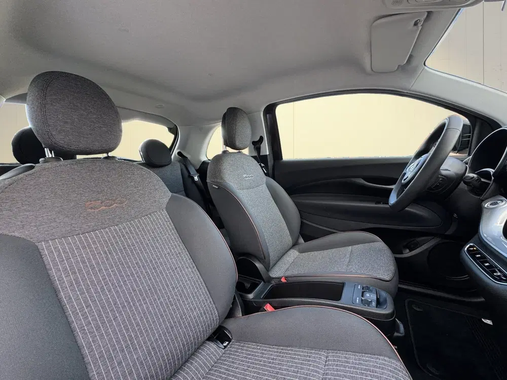 Fiat 500e ICON 42 KWH Soh 96% CAMERA uit 2022, foto 16