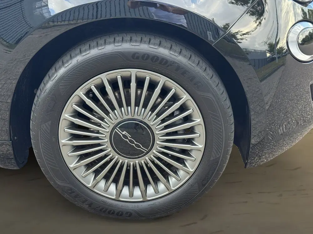 Fiat 500e ICON 42 KWH Soh 96% CAMERA uit 2022, foto 9