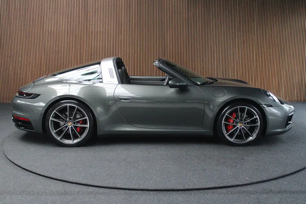 Porsche 911 3.0 4 Targa Leer Navi Camera Bose Climate uit 2022, foto 10