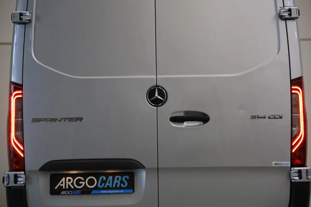 Mercedes-Benz Sprinter 314 CDI AUT FULL LED MBUX L1H1 CAMERA uit 2019, foto 6