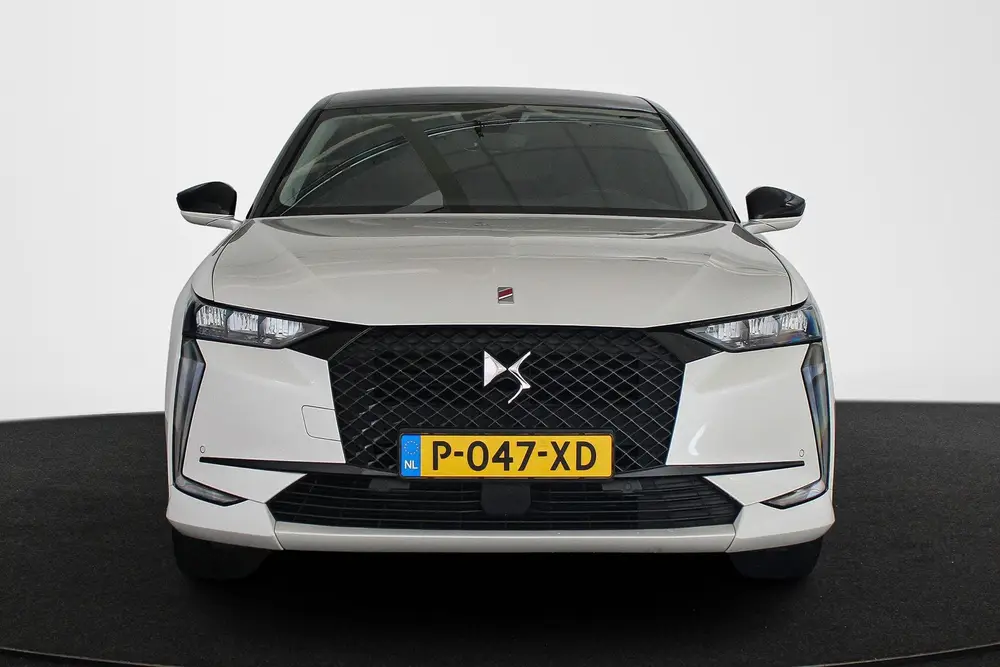 DS Automobiles DS 4 DS 4 1.2 PureTech Performance Line Automaa uit 2022, foto 13