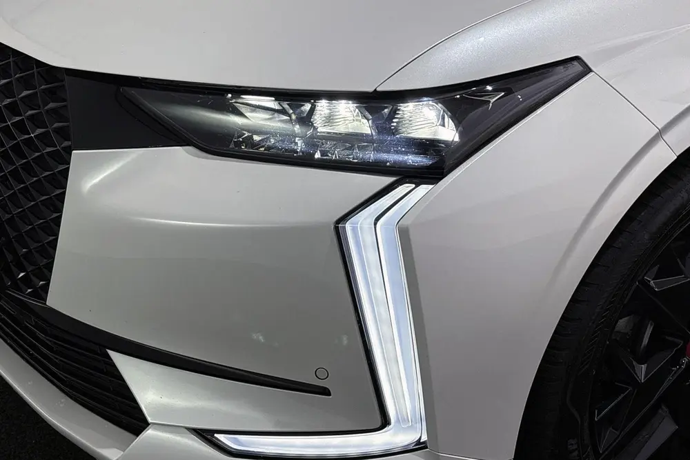 DS Automobiles DS 4 DS 4 1.2 PureTech Performance Line Automaa uit 2022, foto 18