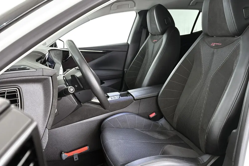 DS Automobiles DS 4 DS 4 1.2 PureTech Performance Line Automaa uit 2022, foto 6
