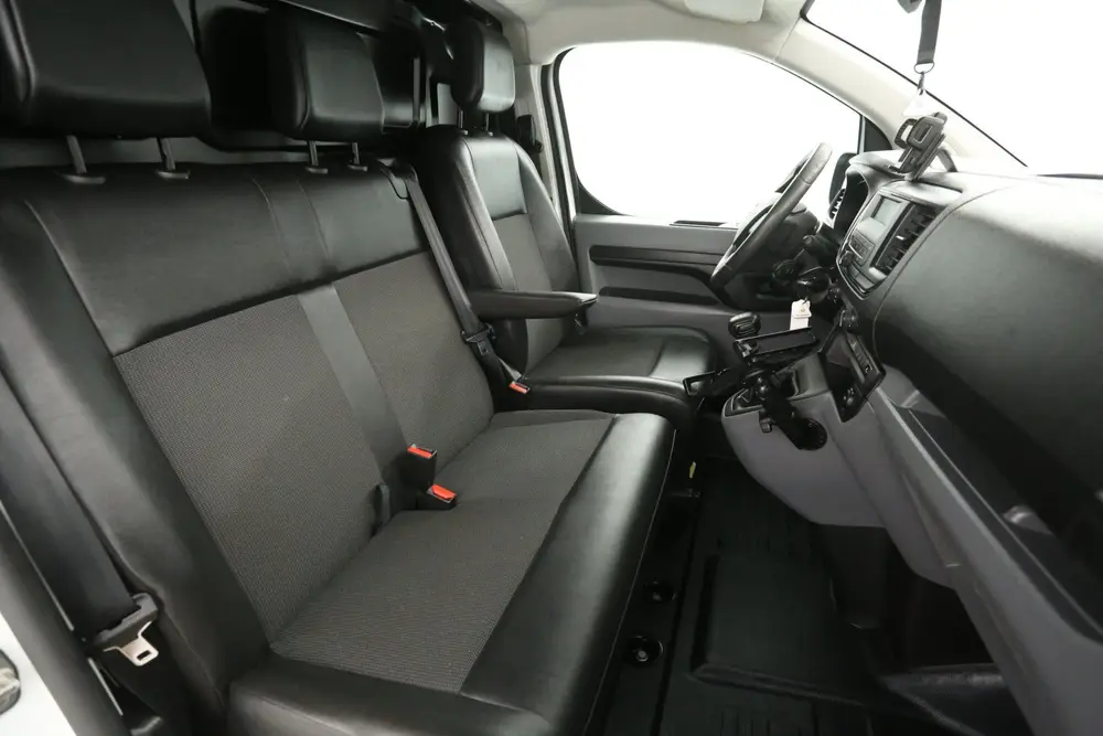 Opel Vivaro CDTI L3H1 uit 2021, foto 10