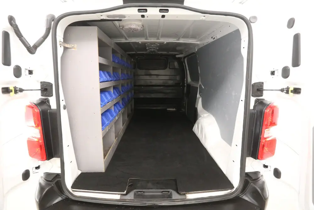 Opel Vivaro CDTI L3H1 uit 2021, foto 3