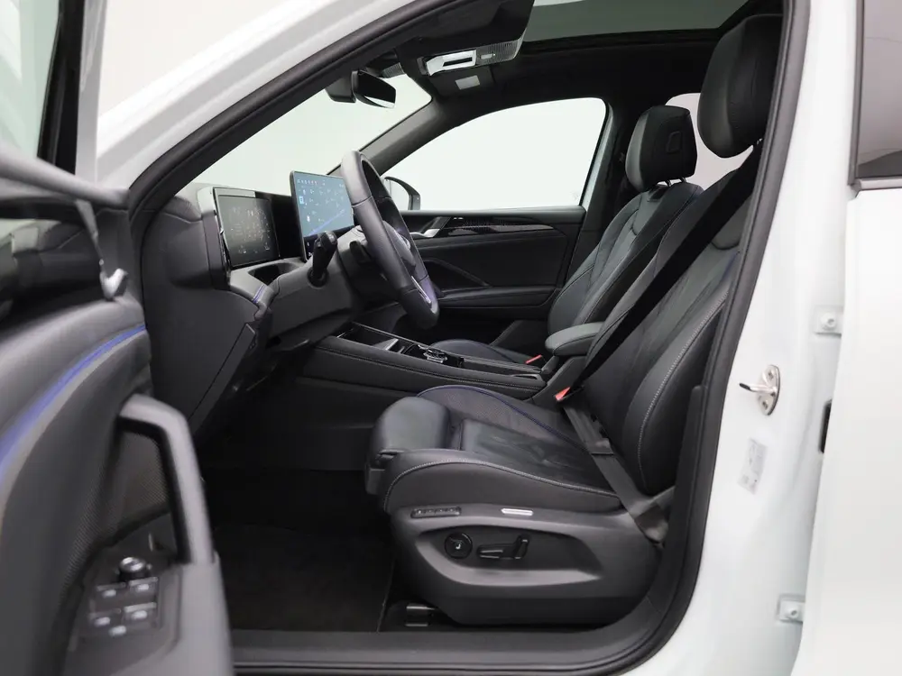 Volkswagen Tiguan 1.5 eHybrid R-Line 272 PK | Panoramadak | uit 2025, foto 11